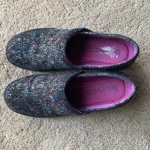 bionica slip resistant low wedge galaxy print leather work clogs size 10